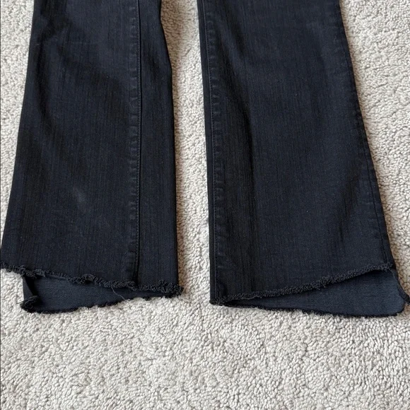 MOTHER The Insider Crop Step Fray JeansSize 25Color Not Guilty